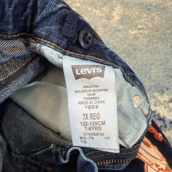 7 Pair of  Levi's, Children Place & Jumping Beans Classic Blue Jeans Collection - Picture 10 of 15